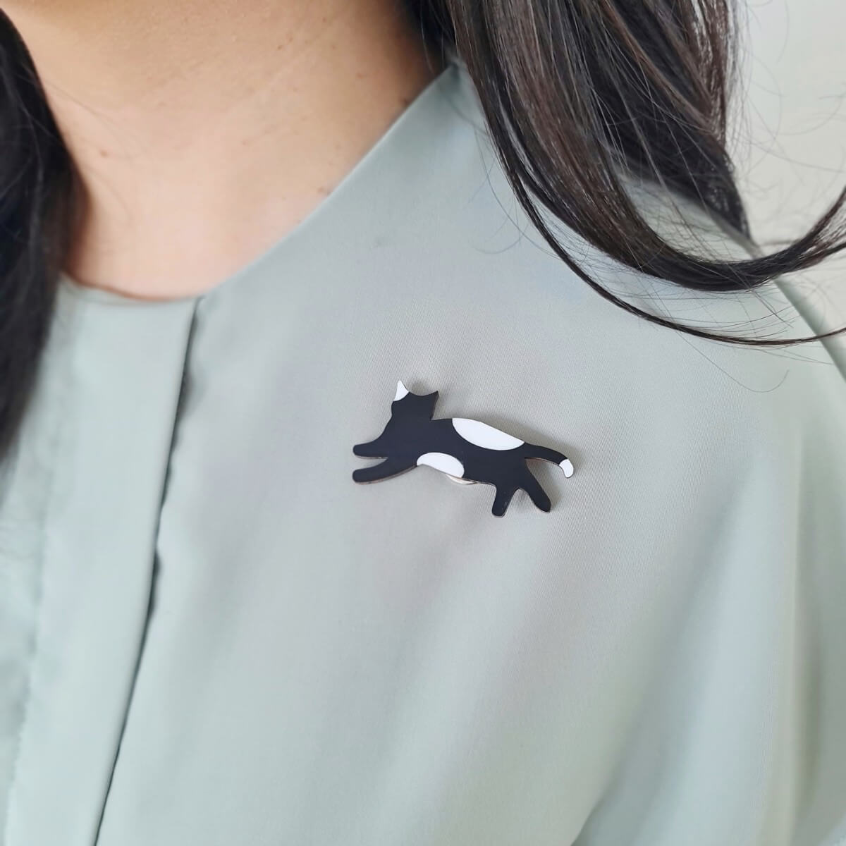 Domino Cat Brooch